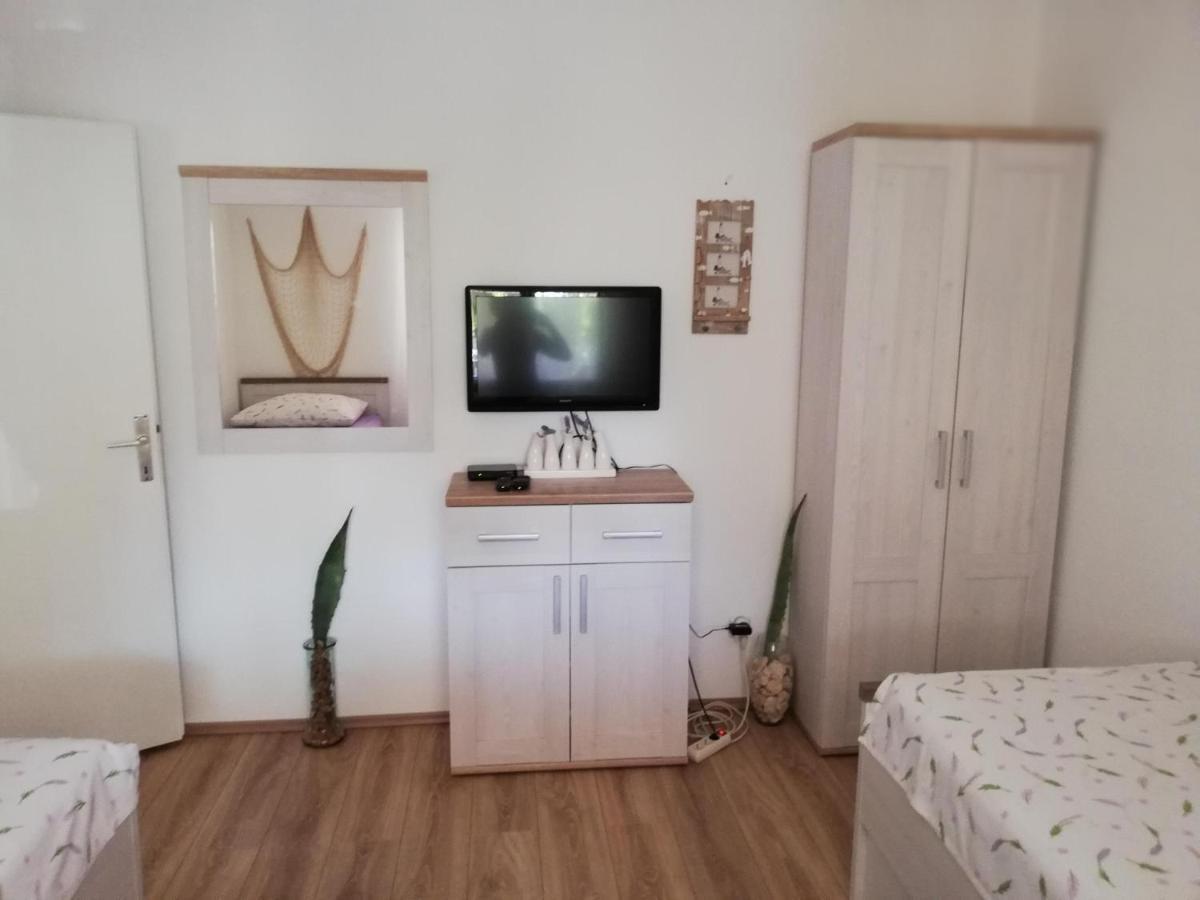 Apartment House Vir-To-All المظهر الخارجي الصورة